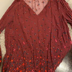 Old Navy V-neck Blouse